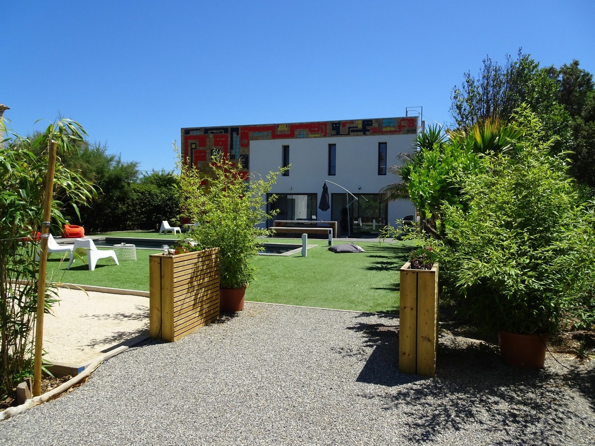 Le Cube Hotel Design A Hyeres Plage Avec Piscine Et Cuisine Екстер'єр фото